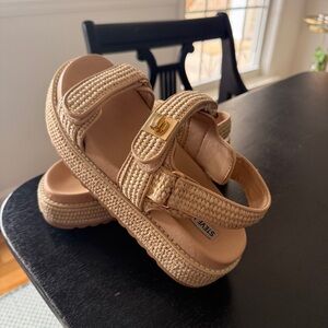 Stylish Tan Womens Sandals